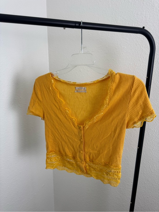 Urban Outfitters Tops - Urban Outfitters Mustard Yellow Ribbed Lace-Trim Crop Top
